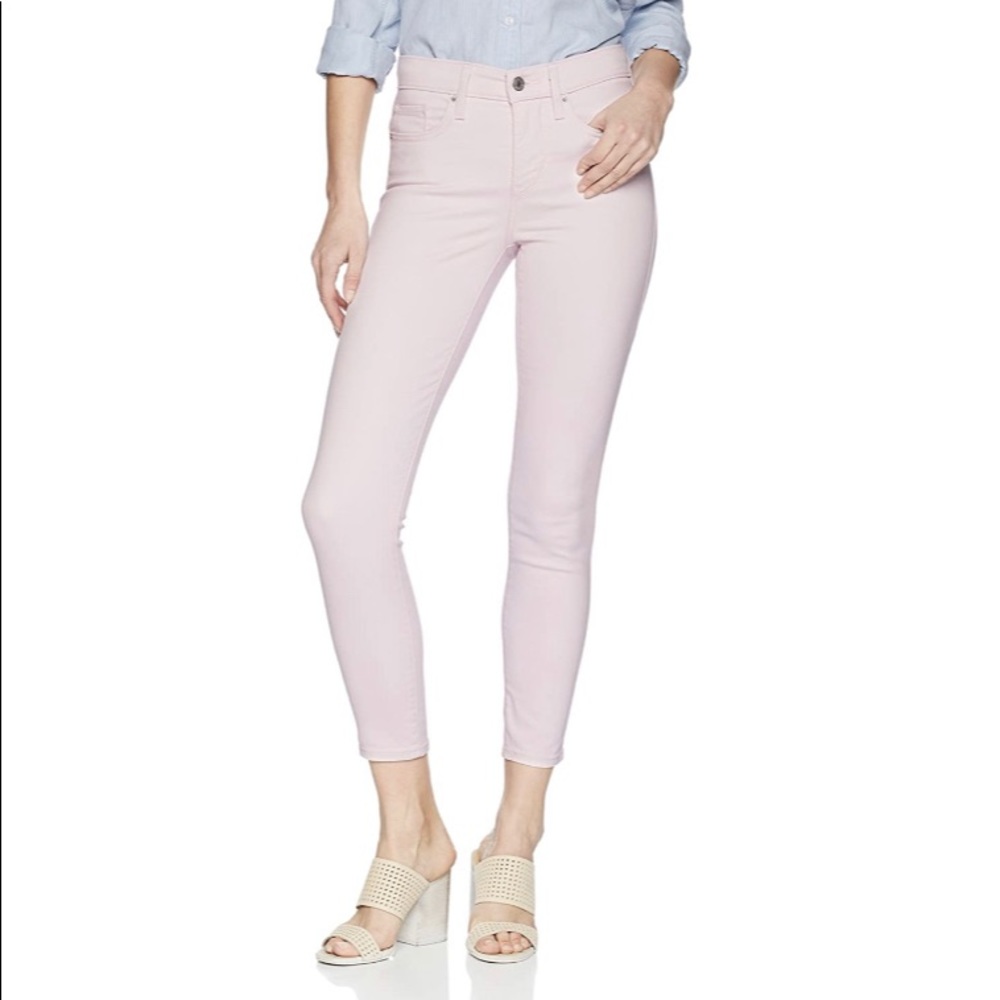 Levi’s 311 shaping skinnies